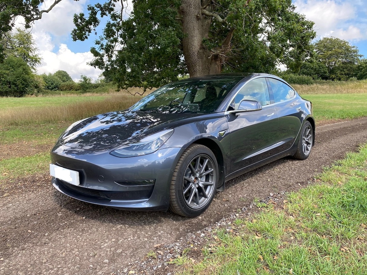 Tesla – Model 3 – Performance – 2019 – Grey | GoinGreen